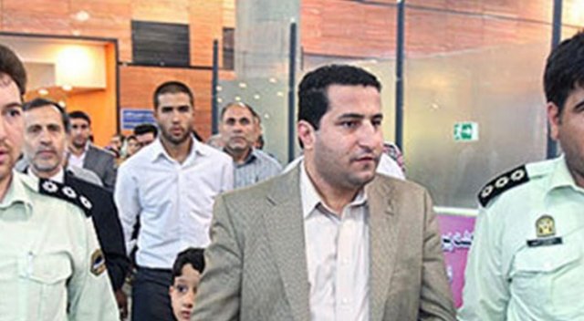 İran, kahraman gibi karşıladığı CIA ajanını idam etti İran, kahraman gibi karşıladığı CIA ajanını idam etti