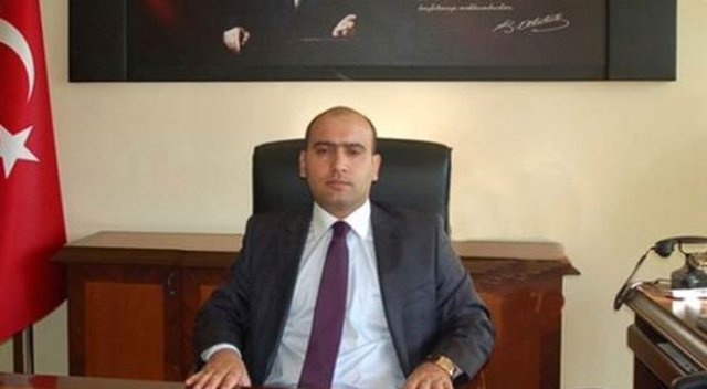 Kaymakam ile belediye başkanı birbirine girdi! Silahlar çekildi...