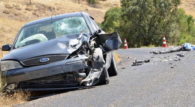 Malatya'da trafik kazası: 1 ölü, 1 yaralı Malatya'da trafik kazası: 1 ölü, 1 yaralı