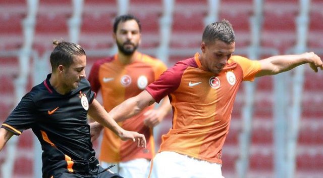 Podolski'nin gitmek istediği takım şaşırttı Podolski'nin gitmek istediği takım şaşırttı