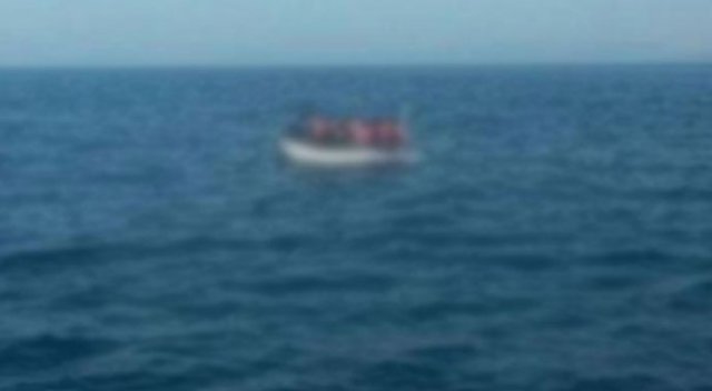 Türk hakim botla Yunanistan&#039;a kaçtı!