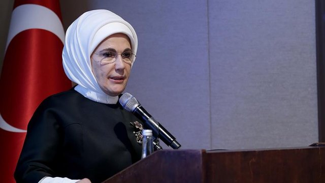'Dost bildiğimiz ülkeler darbe girişimini kınamakta çekimser kaldılar' 'Dost bildiğimiz ülkeler darbe girişimini kınamakta çekimser kaldılar'