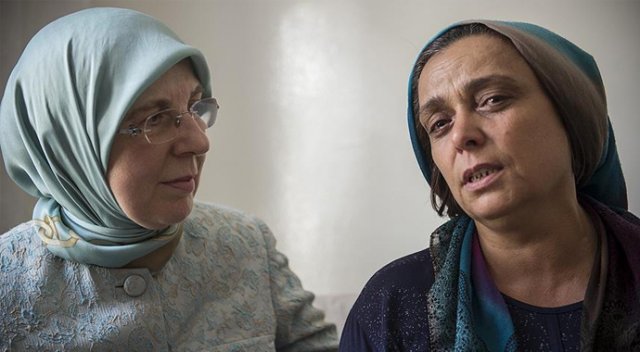 'Kızım sen ağlama şehit anasısın' 'Kızım sen ağlama şehit anasısın'