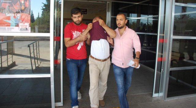 53 öğretmen ve okul idarecisi gözaltına alındı