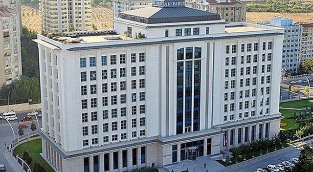 AK Parti'de bayramlaşma salı günü gerçekleşecek AK Parti'de bayramlaşma salı günü gerçekleşecek