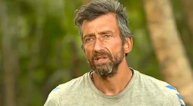 Akan'ın ölüm haberini aldığı gibi hastaneye koştu Akan'ın ölüm haberini aldığı gibi hastaneye koştu