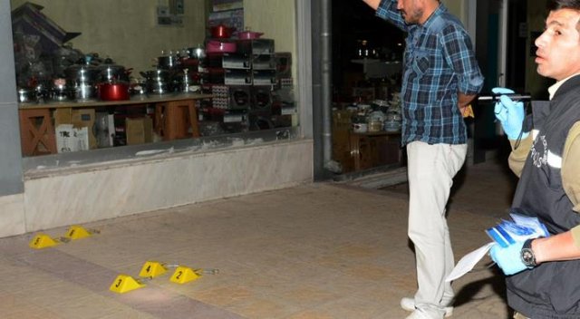 Aksaray'da tüfekli saldırı: 2 yaralı Aksaray'da tüfekli saldırı: 2 yaralı