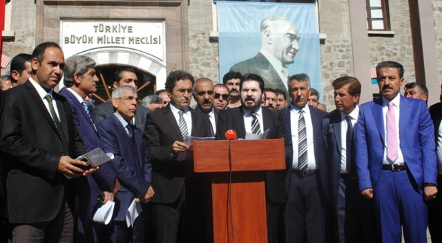 Ankara'da aşiret temsilcileri bir araya geldi Ankara'da aşiret temsilcileri bir araya geldi