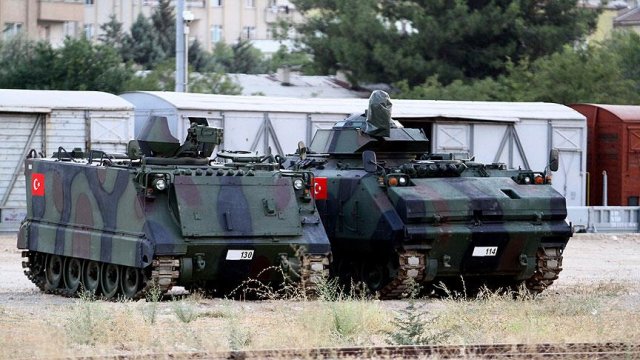 Askeri birliklerin şehir dışına taşınması sürüyor