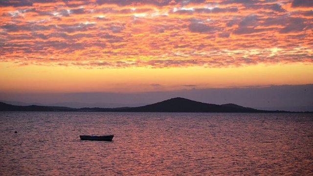 Ayvalık bayramda nüfusunun dokuz katını ağırlayacak