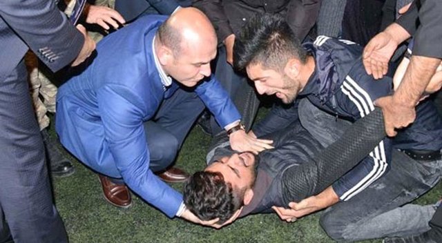 Bakan bir an ayrılmadı yanlarından!