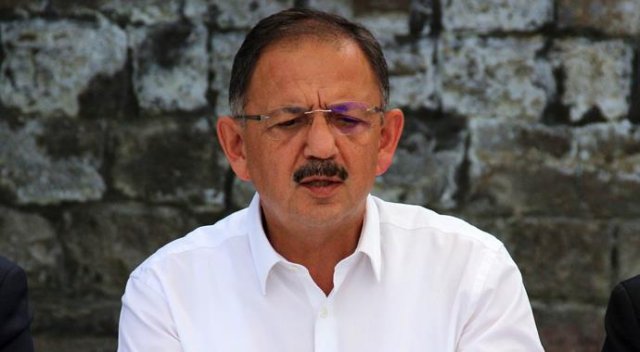 Bakan'dan kayyum yorumu: Halk gerçek belediyeciliği şimdi görecek