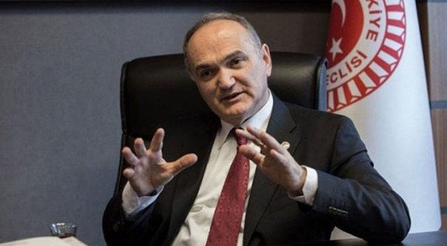 Bakan Özlü: 'Fitne ve fesattan uzak duralım' Bakan Özlü: 'Fitne ve fesattan uzak duralım'