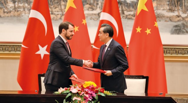 Berat Albayrak: Nükleer herkese helal de bize mi haram!