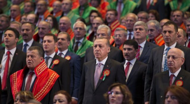 Cumhurbaşkanı Erdoğan'dan dünyaya sert mesaj