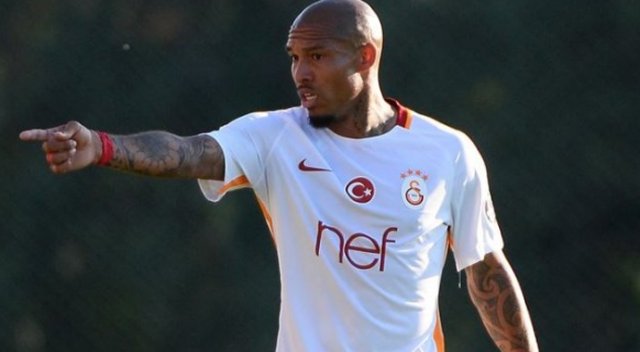 De Jong Beşiktaş derbisinde yok De Jong Beşiktaş derbisinde yok