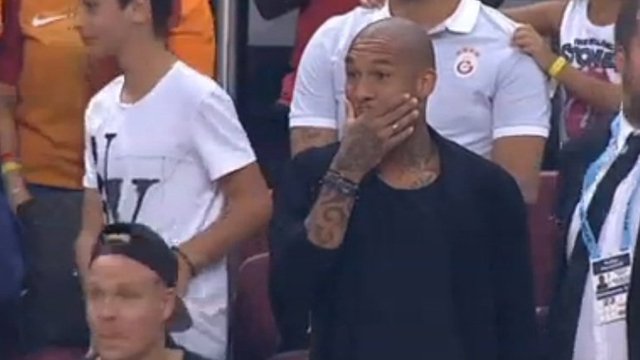 De Jong şaşkına döndü! TT Arena&#039;da muhteşem gol