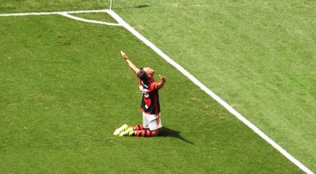 Diego neler yapıyor neler... Diego neler yapıyor neler...