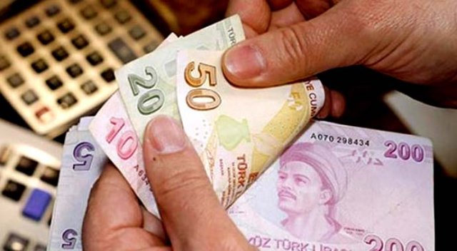 Emekli ve memurlar için maaş günü