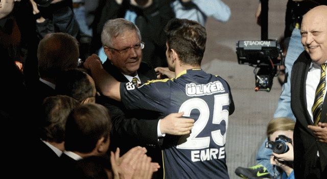 Emre Belözoğlu'ndan Fenerbahçe itirafı Emre Belözoğlu'ndan Fenerbahçe itirafı