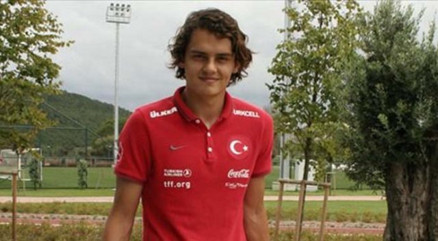 Enes Ünal krallığa koşuyor Enes Ünal krallığa koşuyor