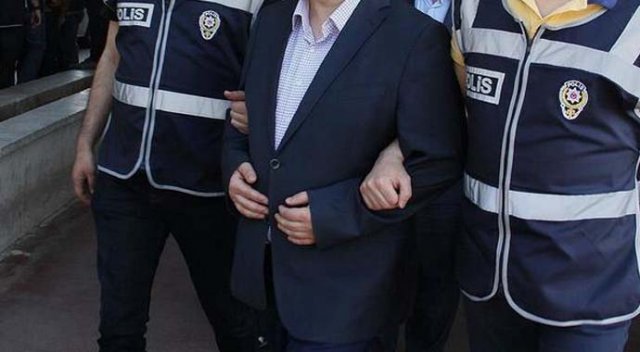 Eski başkan, işadamları ve turizmcilere FETÖ gözaltısı