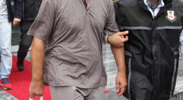 FETÖ kitaplarındaki parmak izleri ele verdi! FETÖ kitaplarındaki parmak izleri ele verdi!