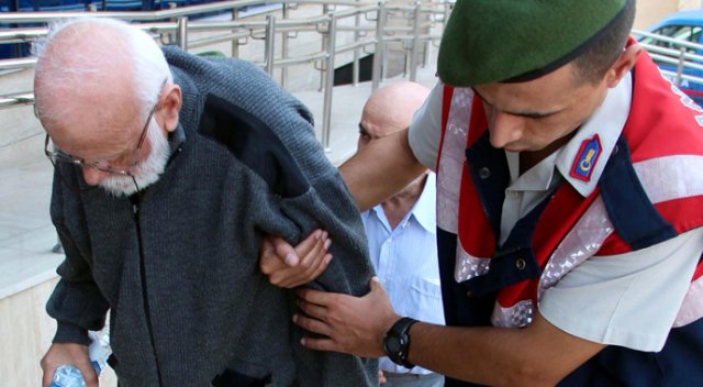 FETO'nun Kırgızistan imamı Zonguldak'ta yakalandı FETO'nun Kırgızistan imamı Zonguldak'ta yakalandı