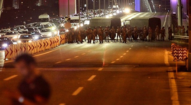 FETÖ'nün sivil darbe timleri aranıyor FETÖ'nün sivil darbe timleri aranıyor