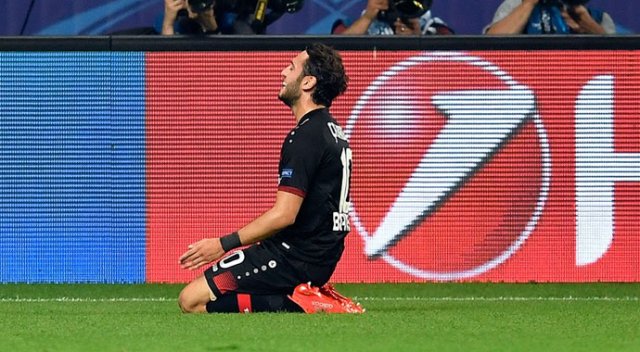 Hakan Çalhanoğlu yıldızlaştı ama