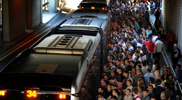 İBB&#039;den ücretsiz ulaşım duyurusu