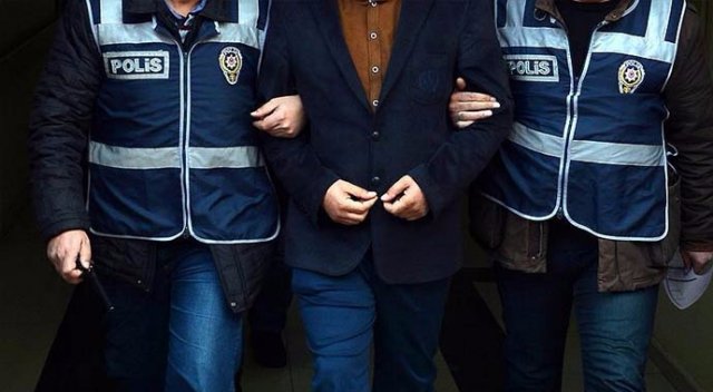 Isparta&#039;da 33 öğretmene gözaltı