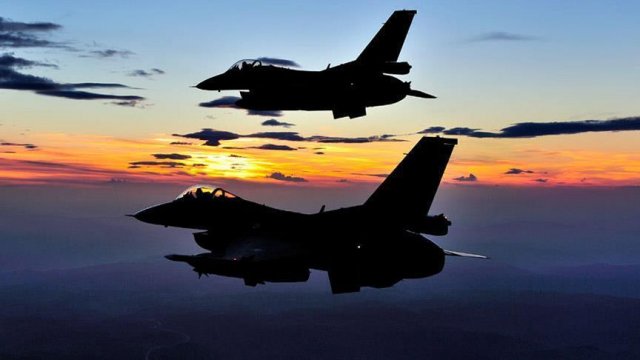 İsrail'den Gazze'ye hava saldırısı İsrail'den Gazze'ye hava saldırısı