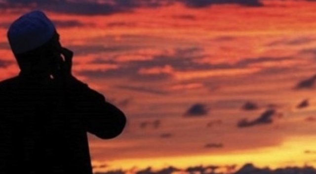 İzmir&#039;de tedirgin anlar! Duyan polisi aradı