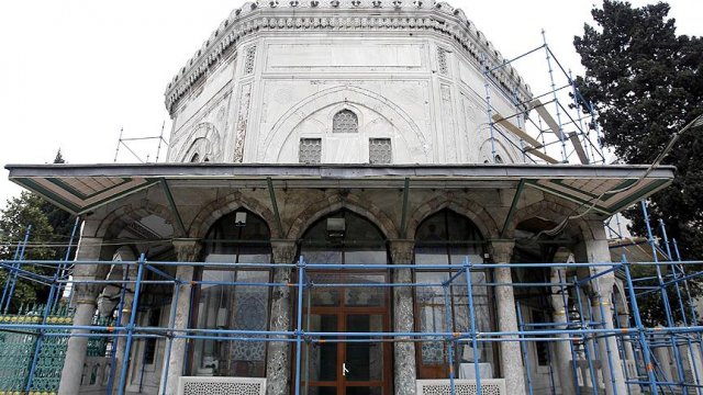 Kanuni'nin iç organlarının defnedildiği yer bulundu Kanuni'nin iç organlarının defnedildiği yer bulundu