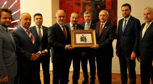 Kılıçdaroğlu kurban vekaletini Kızılay’a verdi Kılıçdaroğlu kurban vekaletini Kızılay’a verdi
