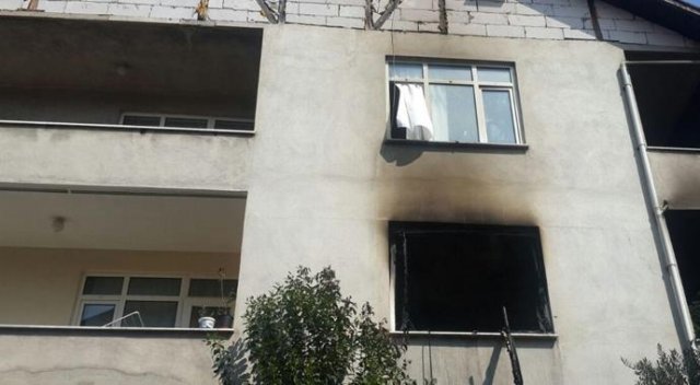 Kocaeli&#039;nde büyük yangın : 1 ölü 2 yaralı