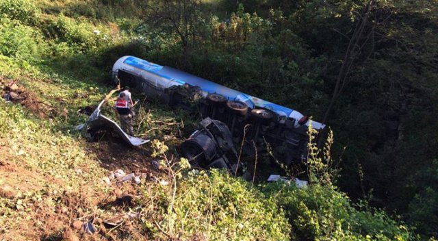 LPG yüklü tanker uçuruma yuvarlandı