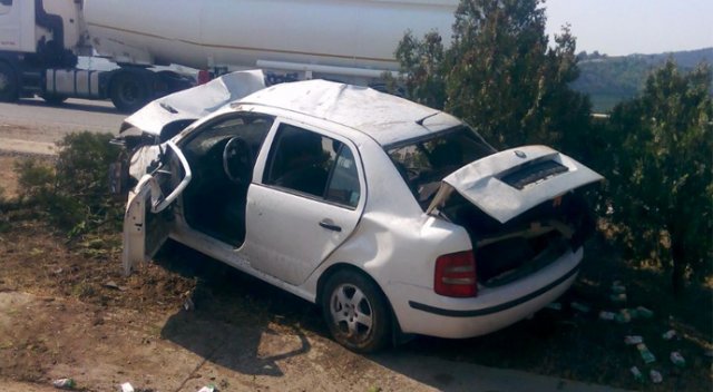 Mersin'de trafik kazası: 2 ölü, 2 yaralı Mersin'de trafik kazası: 2 ölü, 2 yaralı