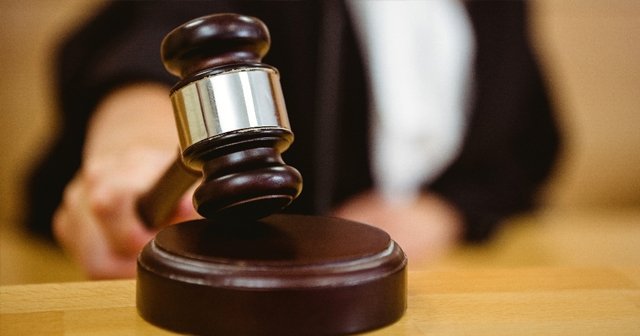 Meslekten ihraç edilen hakimler yargılanıyor