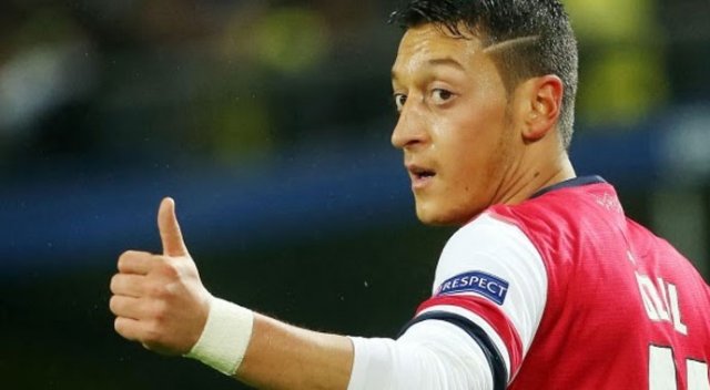 Mesut Özil'den Oğuzhan'a övgü dolu sözler