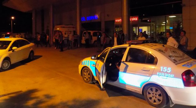 MHP’li yönetici ile kardeşi silahlı saldırıda yaralandı
