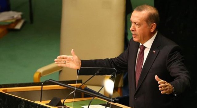 Milyonlar Cumhurbaşkanı Erdoğan'ı takip etti Milyonlar Cumhurbaşkanı Erdoğan'ı takip etti