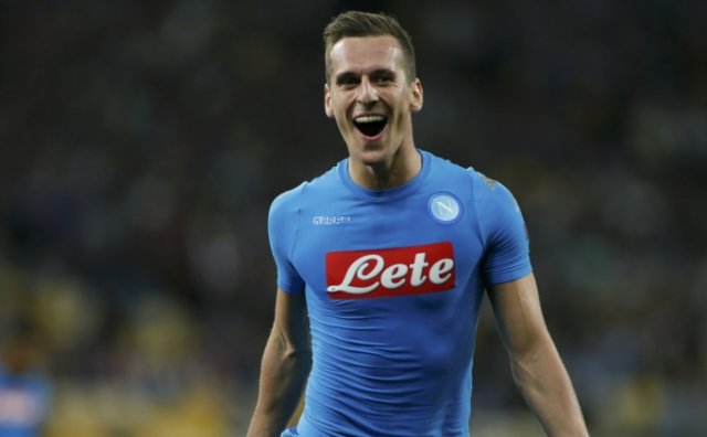 Napoli, Milik ile ilk devrede döndü! Napoli, Milik ile ilk devrede döndü!