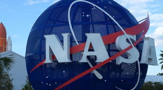 NASA, gök taşına uzay aracı gönderdi