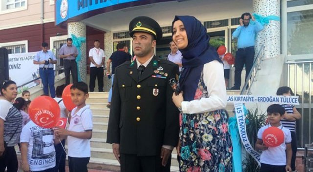 Okuldaki törende Şehit Halisdemir canlandırıldı Okuldaki törende Şehit Halisdemir canlandırıldı