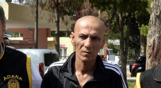 Otomobili stop ettiren kardeşini öldürdü
