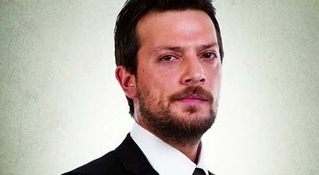 Oyuncu Çağdaş Onur Öztürk attan düştü Oyuncu Çağdaş Onur Öztürk attan düştü
