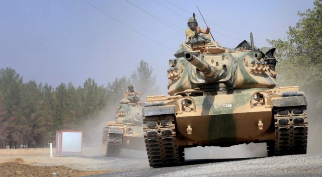 PYD’li ve DAEŞ’li teröristler kuşatılıyor