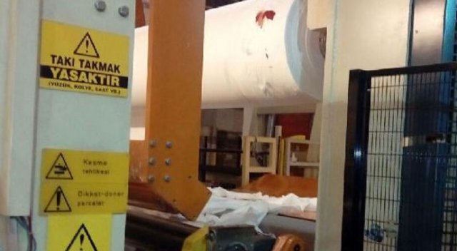 Rulo makinesine sıkışan işçi öldü Rulo makinesine sıkışan işçi öldü